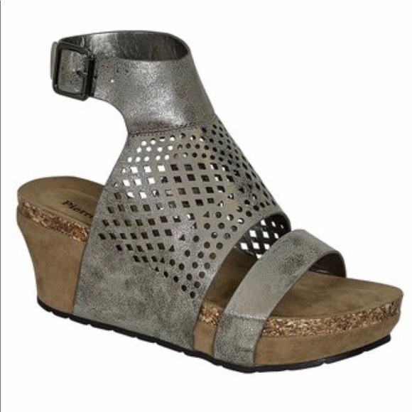 Pierre Dumas Shoes - Pierre Dumas wedge